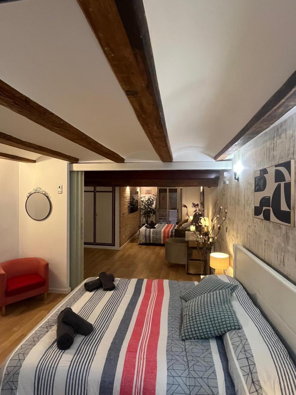 Apartamentos El Olivo Валенсия Экстерьер фото